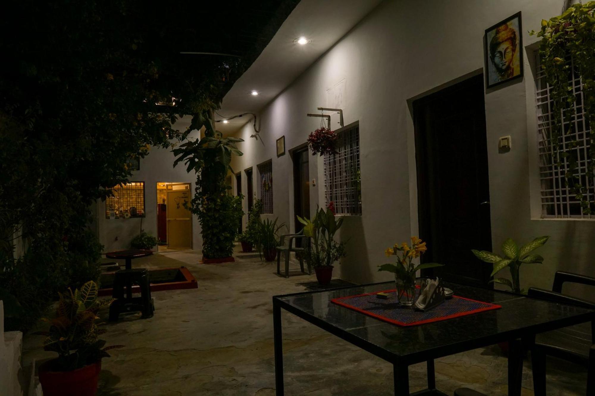 The Highvill Home Stay Khajurāho Zewnętrze zdjęcie